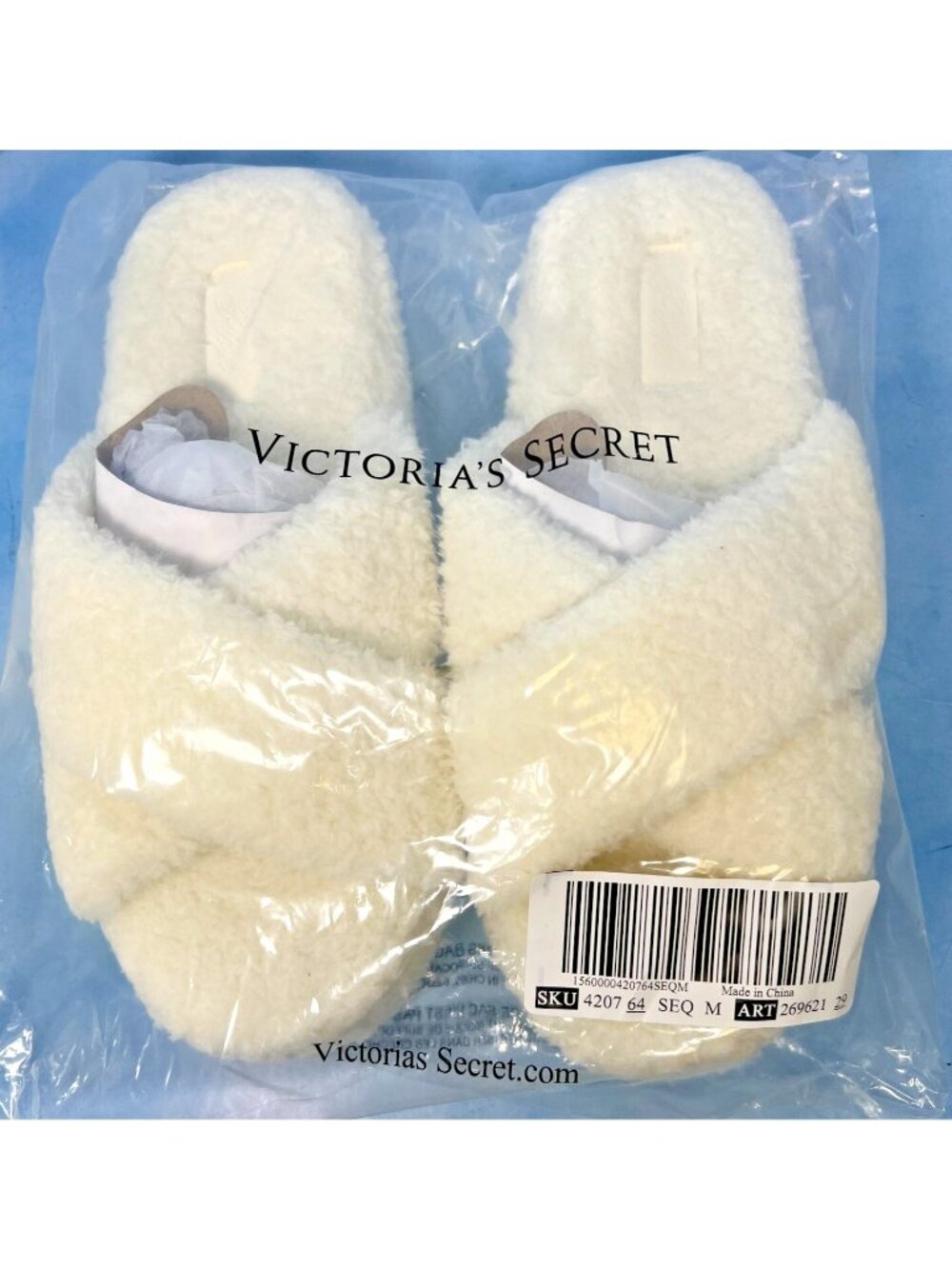 NIP Victoria's Secret PINK Cozy Fleece Platform Slide Slippers Cream Size Medium